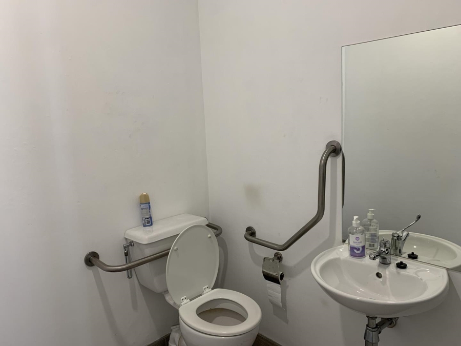 To Let commercial Property for Rent in Kraaifontein Western Cape